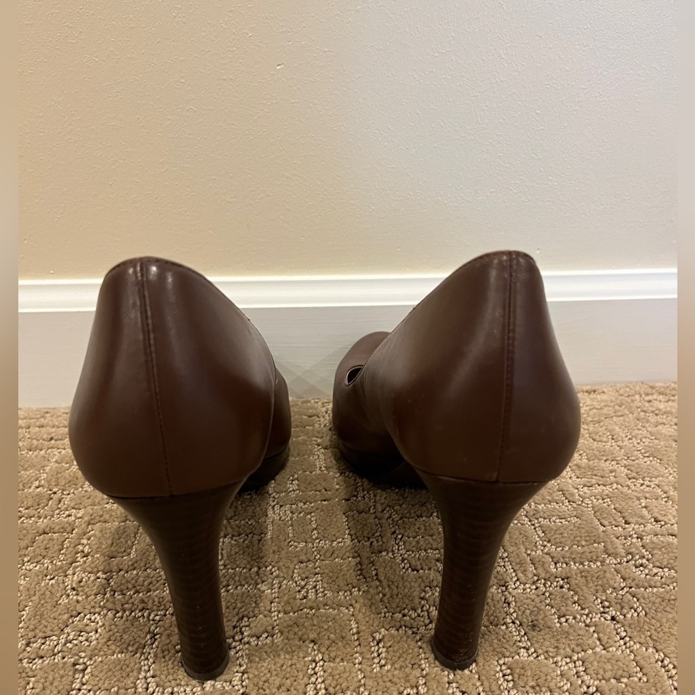 Naturalizer Brown Leather Heels Size 9 - Picture 4 of 6